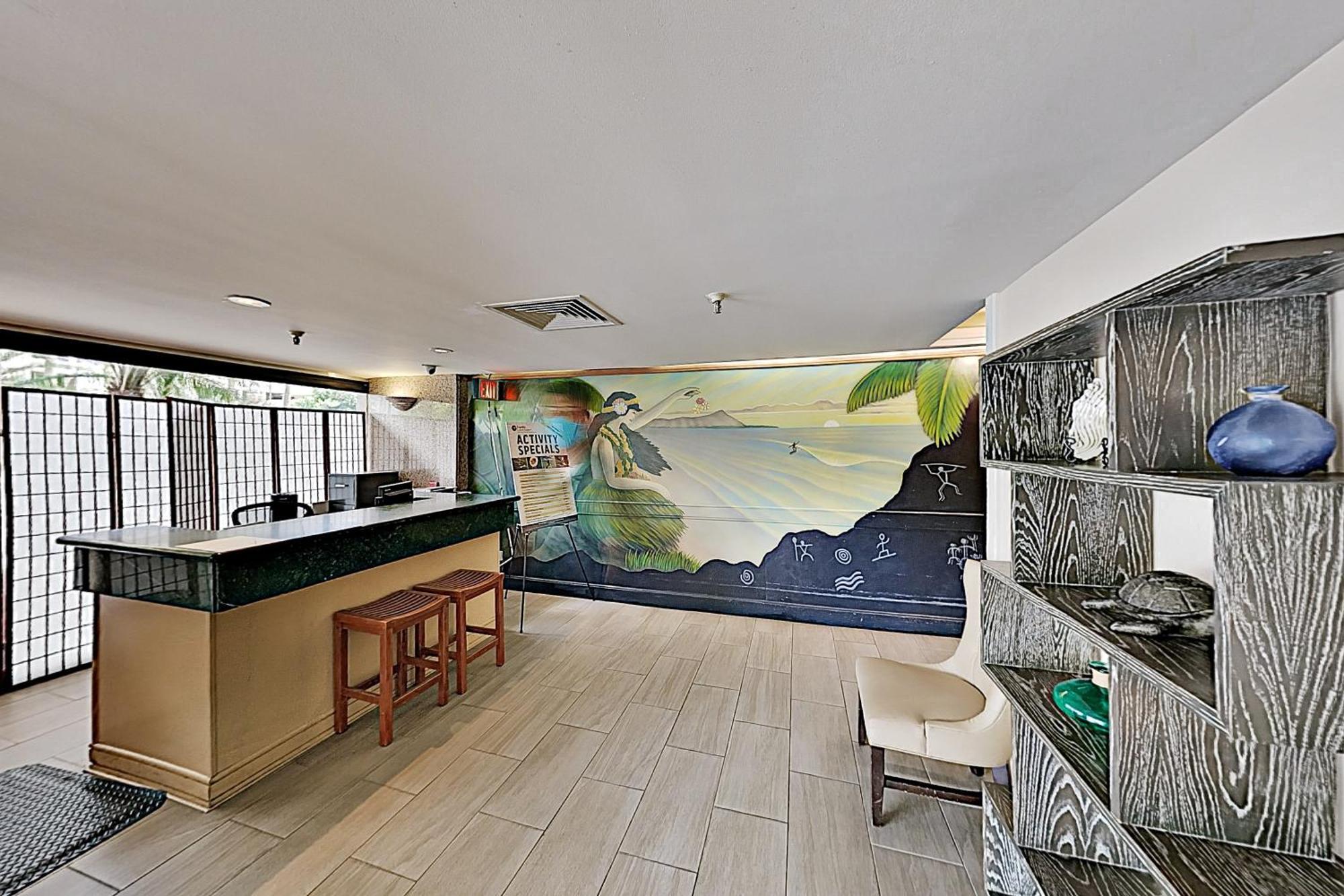 Homey Aqua Palms Apartment *